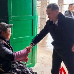 天元法院:新春慰问有温度 走入基层护民生