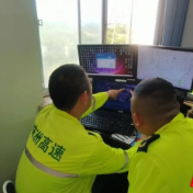 撞护栏逃逸想溜？株洲高速快速锁定肇事货车