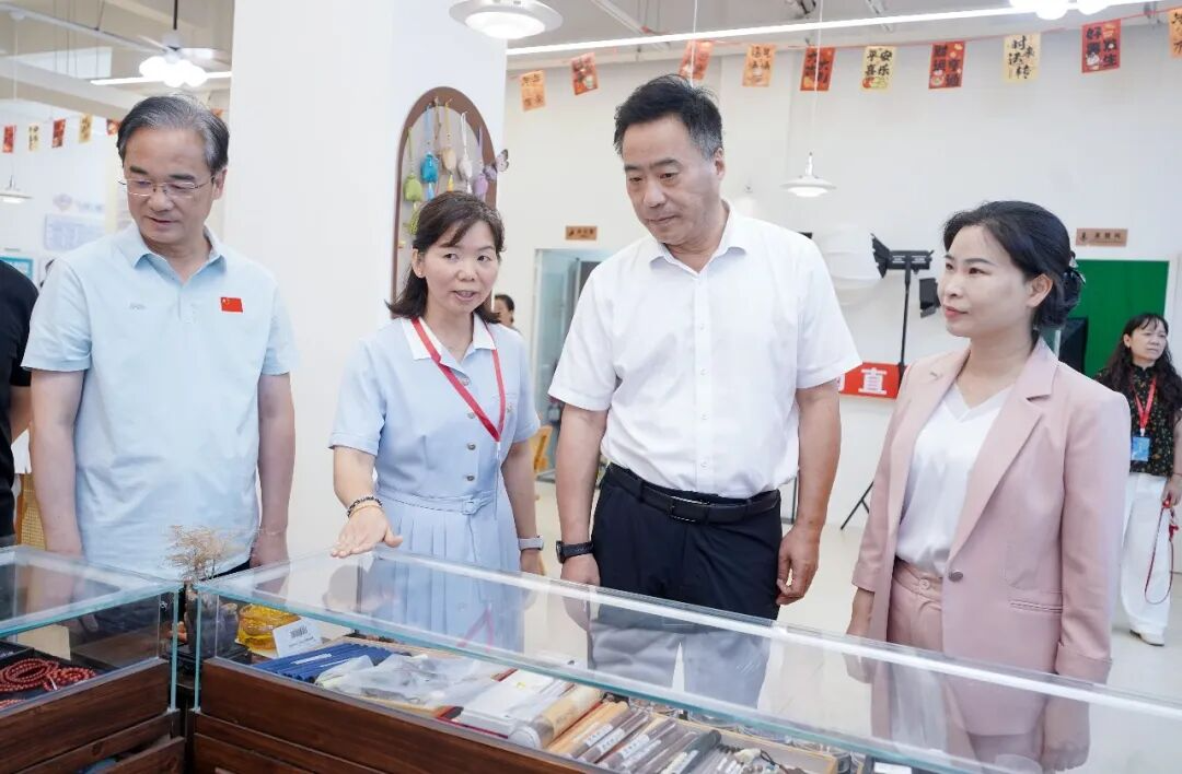株洲市人大调研人社有关工作