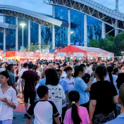 越“夜”越美丽！醴陵“夜经济”走向何方