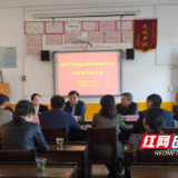 芦淞区政协主席龙年喜一行来水口镇学校举行扶贫助学活动