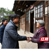 湖南化工职院：走访帮扶暖人心，以购代捐促“造血”