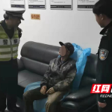 株洲天元交警帮助受伤痴呆老人找到家人