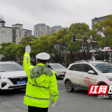 株洲荷塘交警提醒：清明节假期出行请注意安全