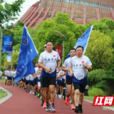 株洲：百名民警接力奔跑 庆祝建党百周年