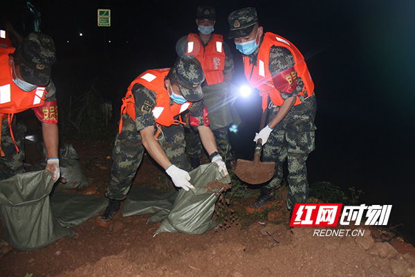 争分夺秒！武警株洲支队圆满完成一起抢险救援行动