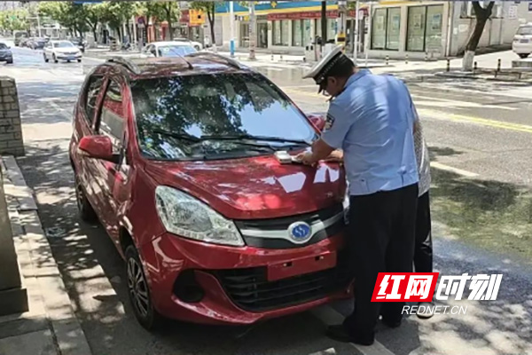 株洲渌口交警开展“老年代步车”整治行动