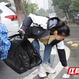 白鹤菱溪小学：传承雷锋精神  弘扬榜样力量