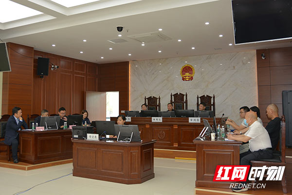 株洲光明重型机械制造等四公司实质合并破产重整案第三次债权人会议召开