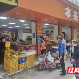 株洲石峰区多部门开展市容市貌集中整治