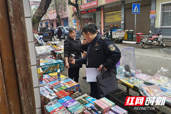 炎陵县市场监督管理局开展利剑护蕾专项行动