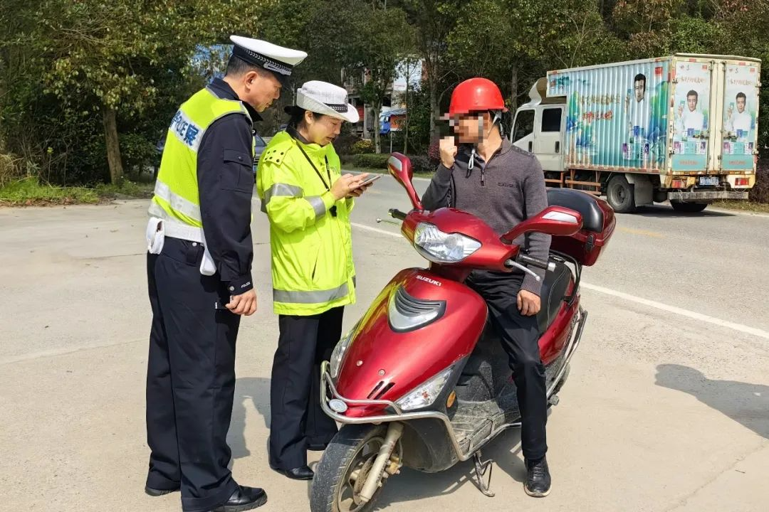 筑牢安全防线 株洲交警通报3月份“五大曝光”行动典型案例