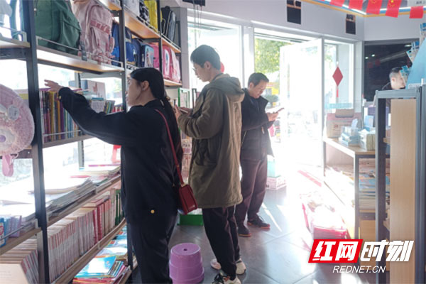 炎陵县开展春季开学季文化出版物市场督导检查