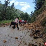 炎陵：齐心清路障 护航平安行