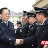 湖南省公安厅副厅长胡志文一行来株开展春节走访慰问