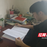 金秋助学丨懂事的他成绩优异 从高中便开始勤工俭学