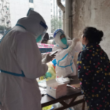 健康芦淞行动丨芦淞区设置核酸采样点 方便员工就近检测