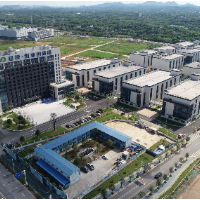 加快推进云峰湖健康谷项目建设