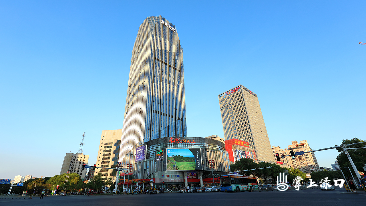 渌口本土品牌在株洲市主城区各大电子显示屏上闪耀