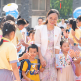 你好，新学期丨天元区白鹤学校开放日 1000余名小一新生欢乐游园