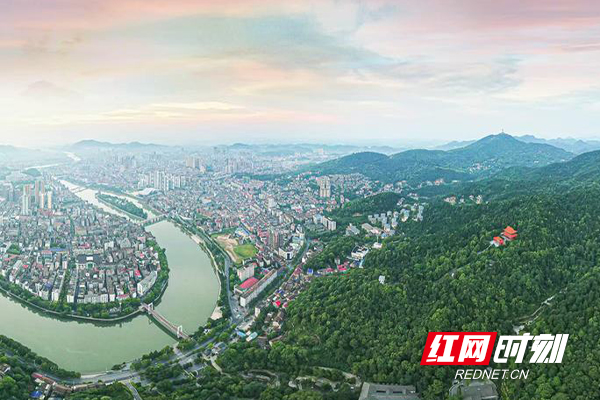 醴陵市:打造“家门口”党员教育 解锁党员学习“新体验”