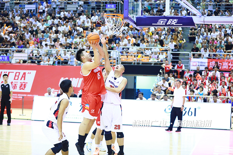 株洲“厂BA”争夺八强排名！夏夜赛场沸腾不停