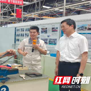 关爱“零距离” 株洲市总工会走访慰问高温下奋战一线的劳动者