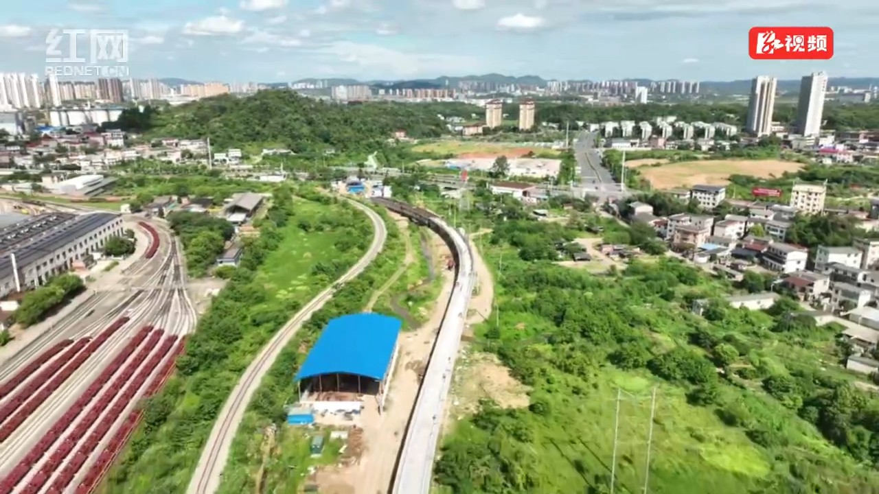 高温下的奋斗者⑦丨建筑工人：钢筋水泥上的“筑梦人”