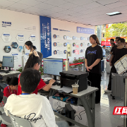 科技与温暖交织！株洲科技职业学院迎首届1500余名新生