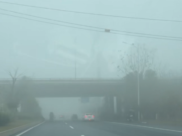 大雾黄色预警！27日早晨出行请注意