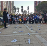 醴陵:折叠童年的梦想 放飞欢乐的希望