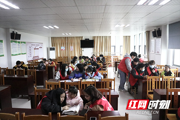 水印时刻0514 (1)-恢复的-恢复的-恢复的.jpg
