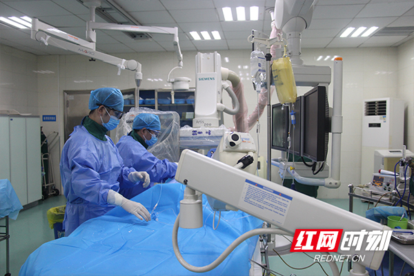 微创治疗新领域 介入打通脑血管"隧道"