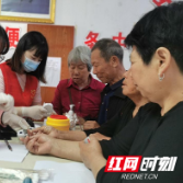 我为群众办实事丨攸县人民医院开展志愿服务活动
