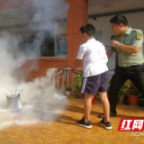 龙泉小学举行消防安全疏散演练