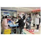 情暖冬日 做“热血”恺德人
