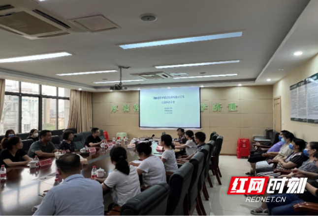 省专家团队到株洲市二医院开展巡讲会