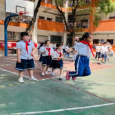 龙泉小学举行“阳光体育”运动会