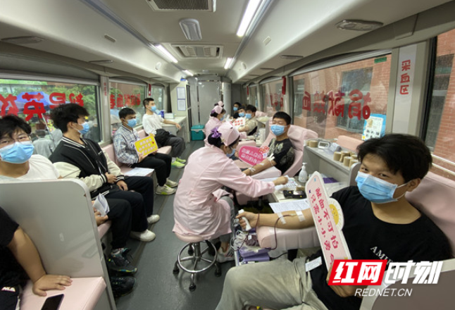 湖南铁道职业技术学院开展无偿献血活动