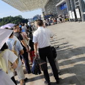 时刻帮丨网友反映株洲西站“进站难”？ 车站：偶发意外，已根据客流灵活开放安检通道