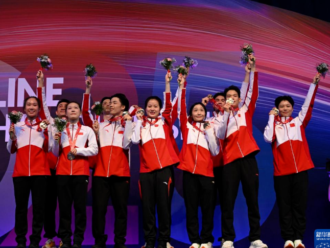 醴陵伢子严浪宇摘得世界冠军