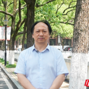 “育”见未来·书记校长谈③丨株洲市八中党委书记张军红：培养未来生活的创造者，让每个孩子都能绽放光彩