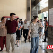 荷塘区举办“光影礼赞新时代”主题摄影展