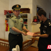 荷塘区人武部联合区相关部门开展“八一”慰问活动