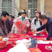 攸县：骏马奔腾迎新春，文明实践年味浓
