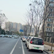株洲市公用事业集团有限公司:设置便民停车路段 解决市民停车需求