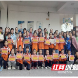 贺家土小学校园新风尚  杜绝舌尖上的浪费