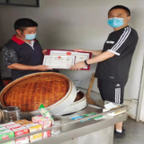 株洲云龙：办事人不跑路 工作人员多跑路 居家也能“照”不误