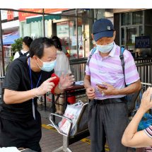 株洲交通事务中心：用心助老年人顺利出行 用情严守疫情防线