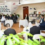 株洲经开区举办首场企业家沙龙活动
